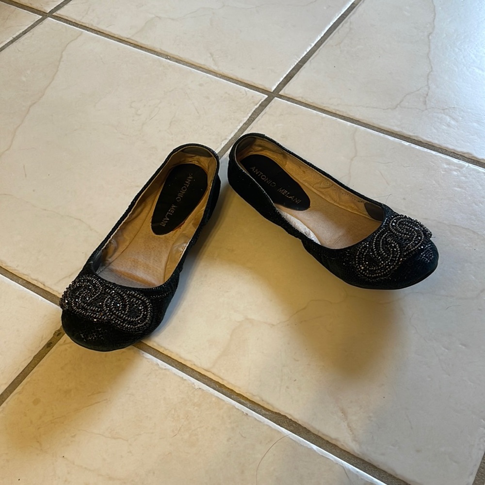 Antonio Melani flats